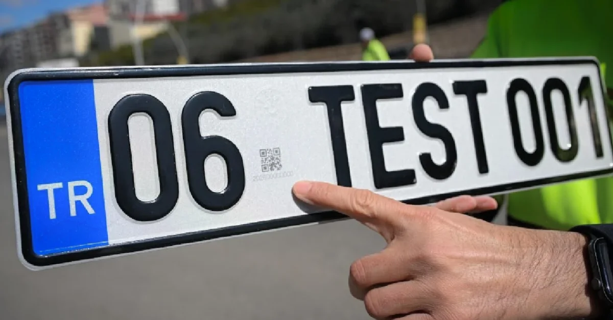 Standartlara uymayan plakalara ücretsiz yenileme düzenlemesi - Gündem Haberleri