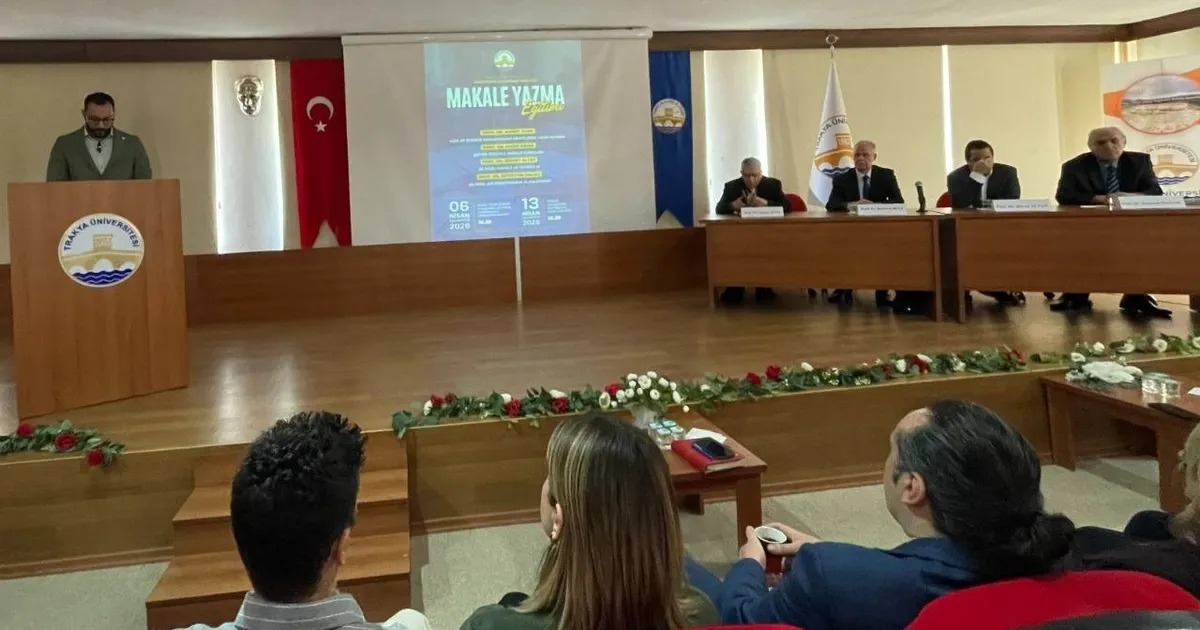 İpsala MYO akademisyenleri 'bilimsel yayıncılık' için Keşan’da buluştu - Eğitim Haberleri