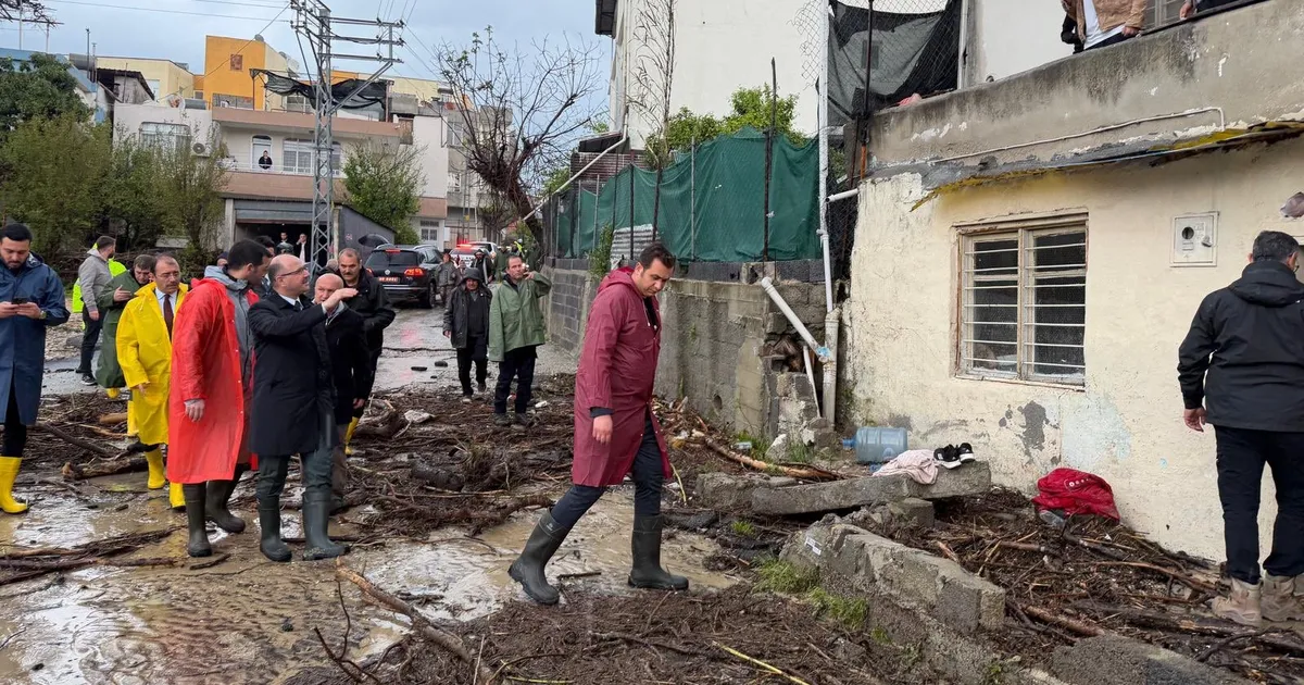 Aile ve Sosyal Hizmetler'den Osmaniye'de sel bölgesine 2 milyon liralık kaynak