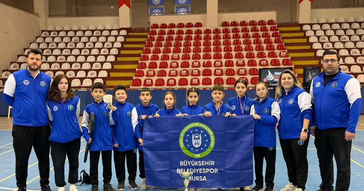Bursa Büyükşehir Belediyespor Amasya’da madalyaları topladı
