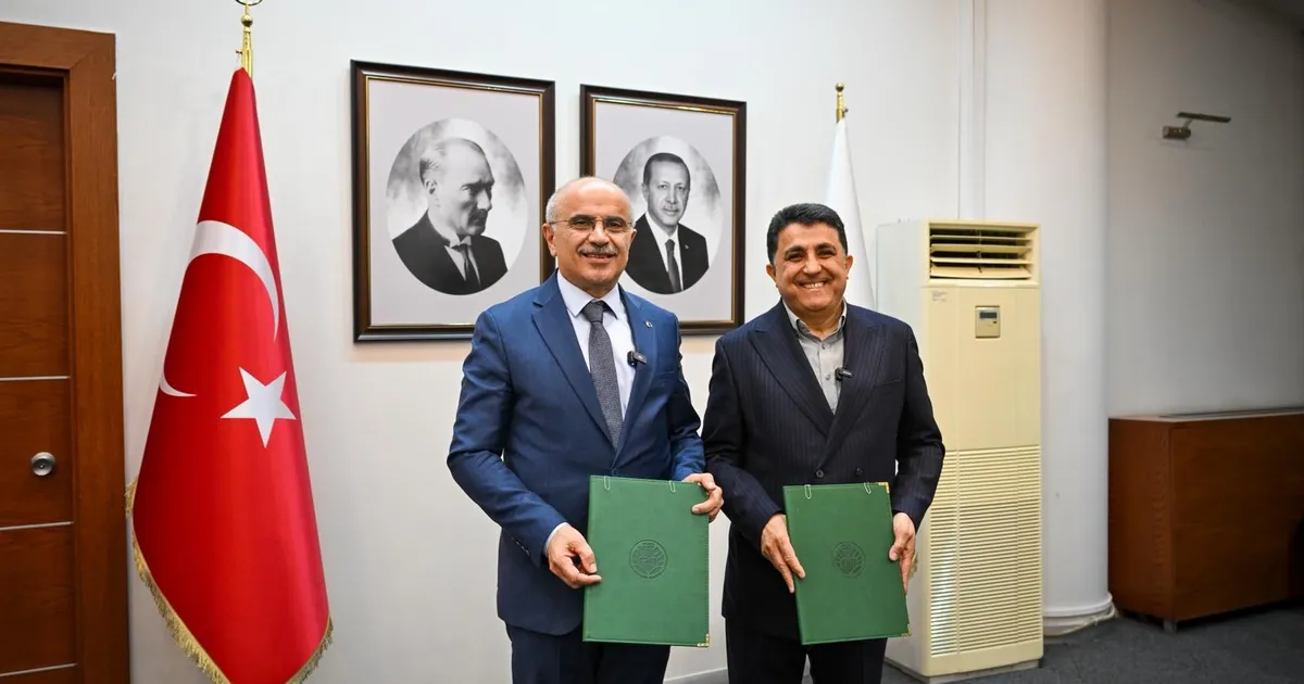 Malatya Yazıhan’a sosyal tesis ve taziye evi için protokol imzalandı