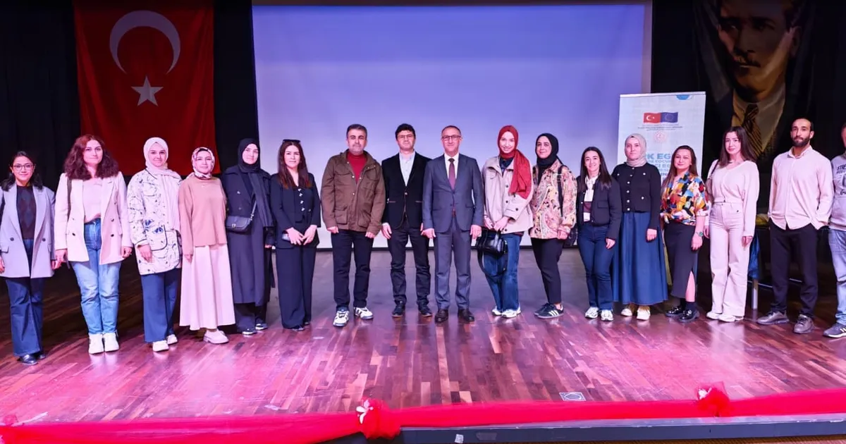 Sakarya'da velilere PIKTES aile semineri