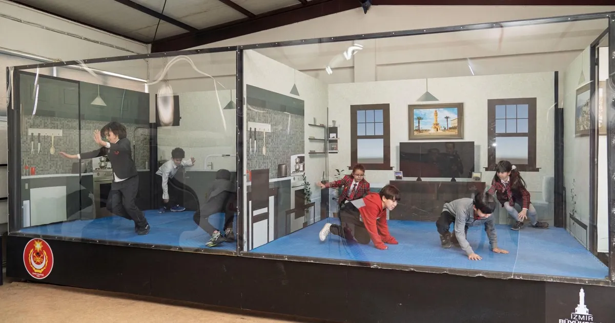 İzmir’de afet bilinci sanal gerçeklikle güçleniyor