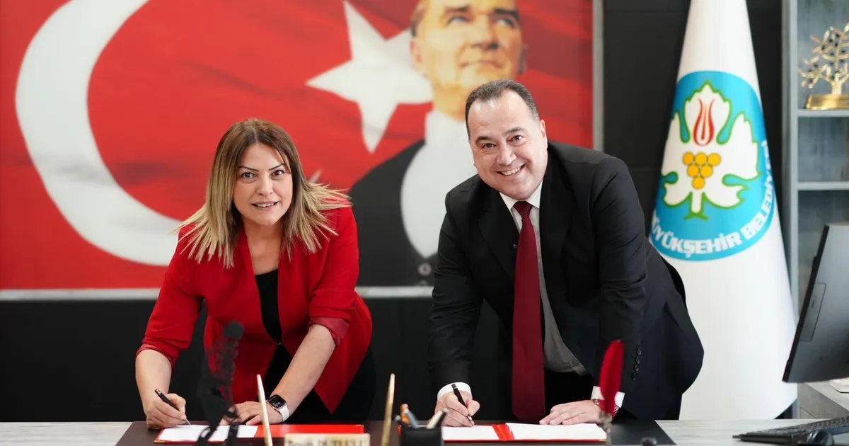 Manisa Büyükşehir’den işçilere prim ve eğitim müjdesi