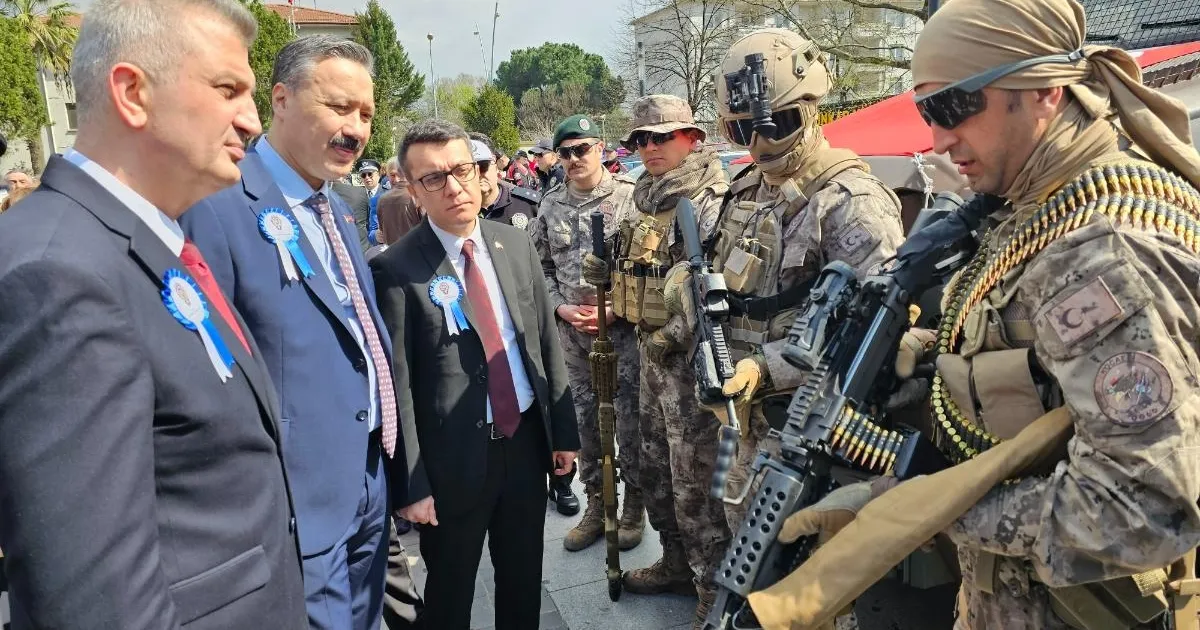 Gölcük'te 181. yıl törenle kutlandı