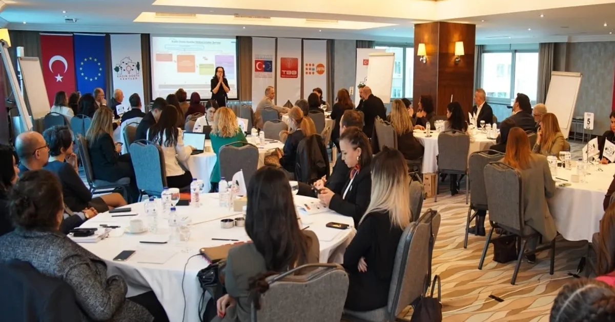 Adana Büyükşehir’den Kadın Dostu Kentler Çalıştayına katılım