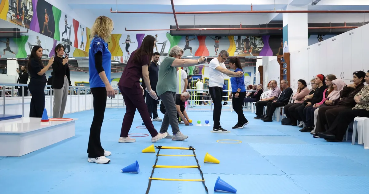 Antalya'da günlük yaşamı kolaylaştıracak egzersizler anlatıldı