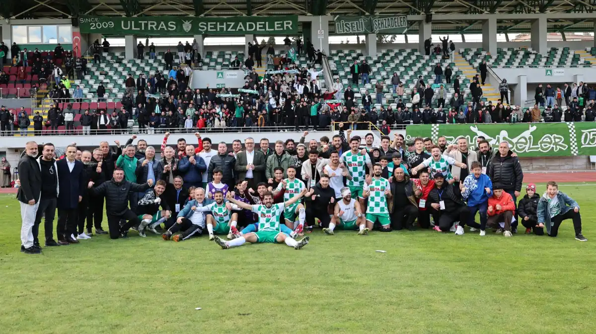 Amasyaspor ligde kalmayı garantiledi: Kritik maçta 3 puan - Spor Haberleri