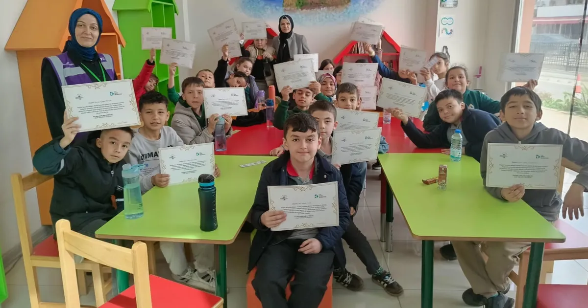 İZGİM, öğrencileri ağırlamaya devam ediyor