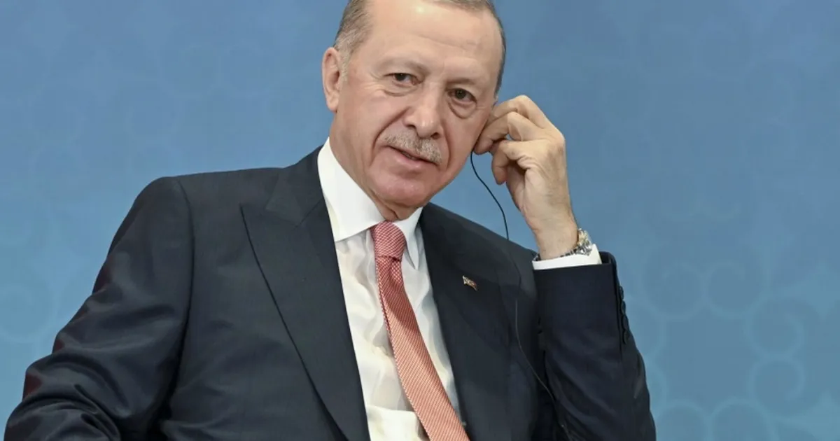 Cumhurbaşkanı Erdoğan’dan Macaristan’ın Başbakanı Magyar’a tebrik telefonu