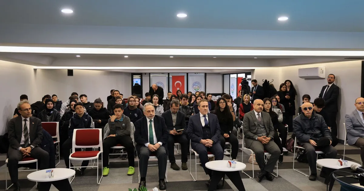 Kayseri Talas'ta Alev Alatlı Okumaları zamanı - Gündem Haberleri