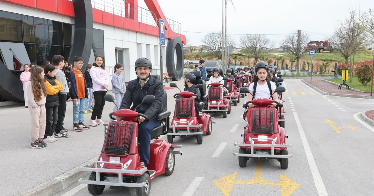 Çayırovalı minikler Trafik Eğitim Parkı’nda buluştu - Eğitim Haberleri