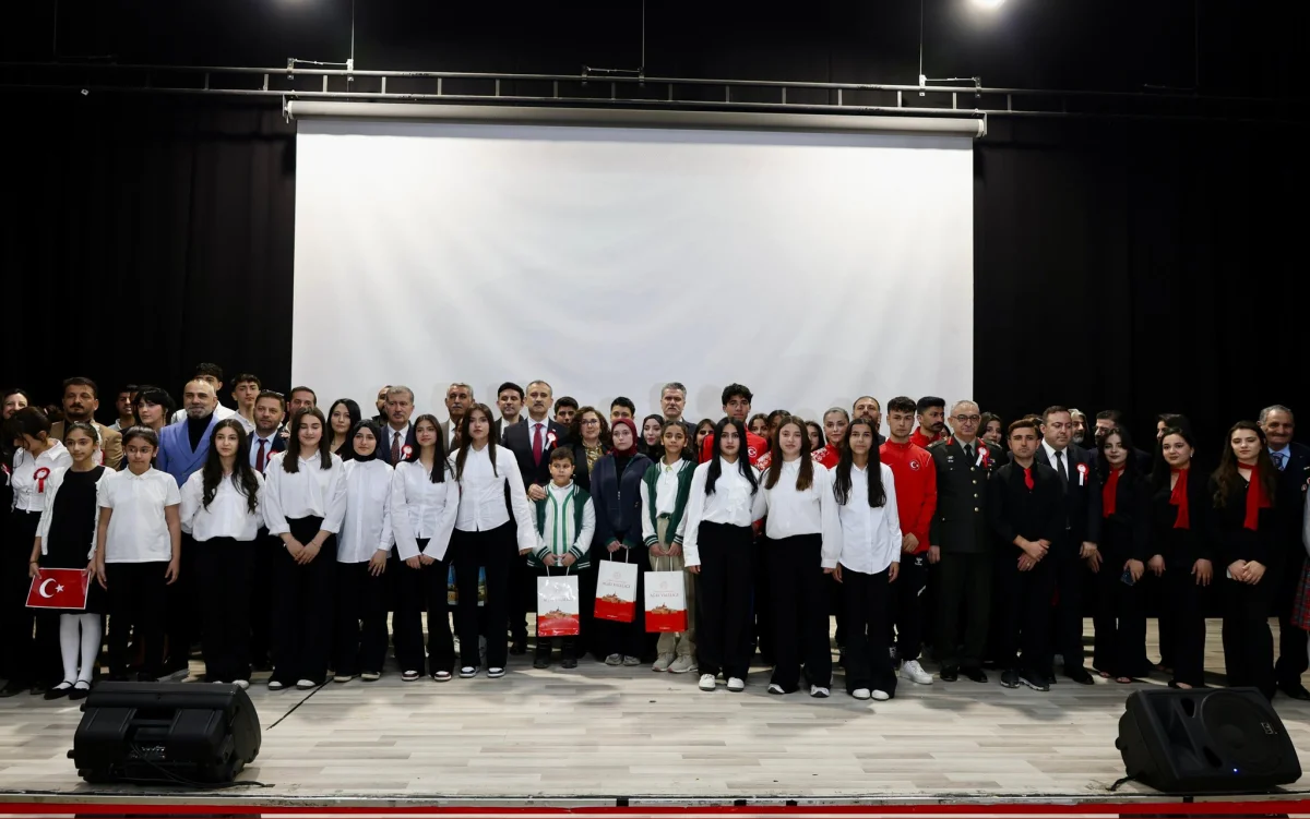 Ağrı’nın düşman işgalinden kurtuluşunun 108. yıl dönümü kutlandı - Gündem Haberleri