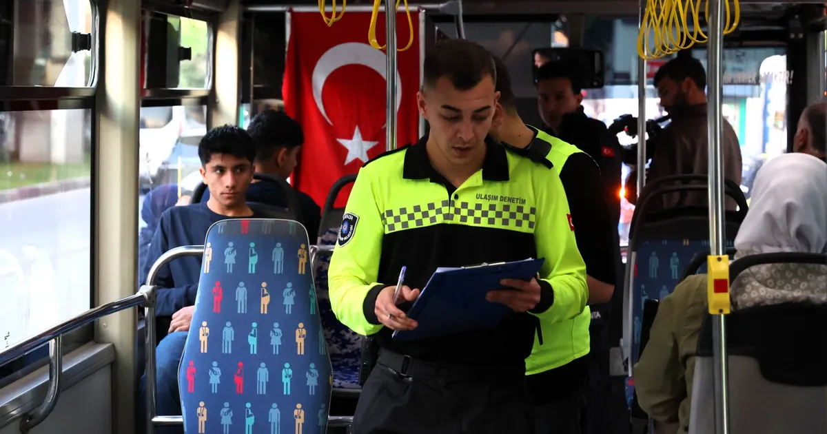 Antalya’da toplu taşıma araçlarına sıkı denetim