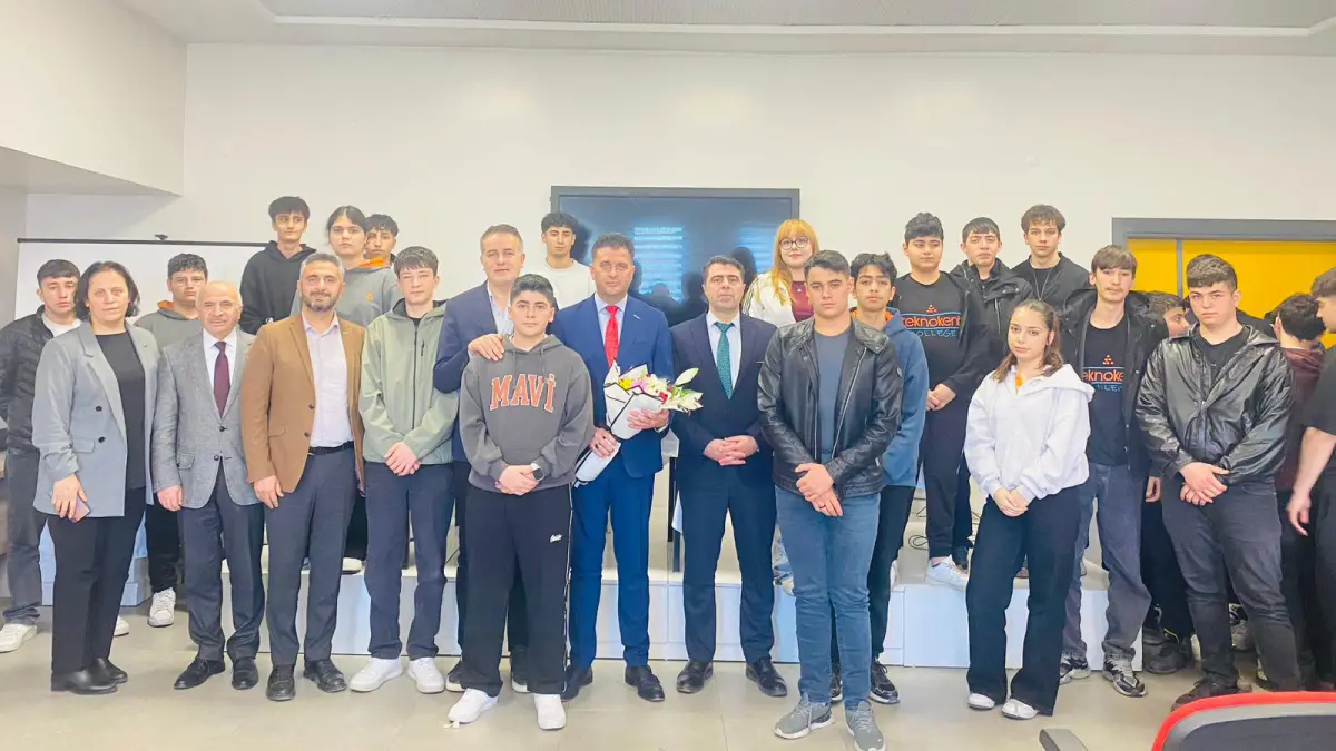 Kariyer Günleri Heyecanı: MÜSİAD Başkanı Uğur Görgen’den Önemli Tavsiyeler