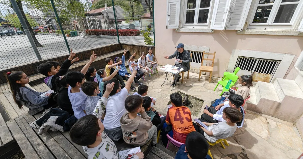 İzmir’de çocuklara özel kütüphane