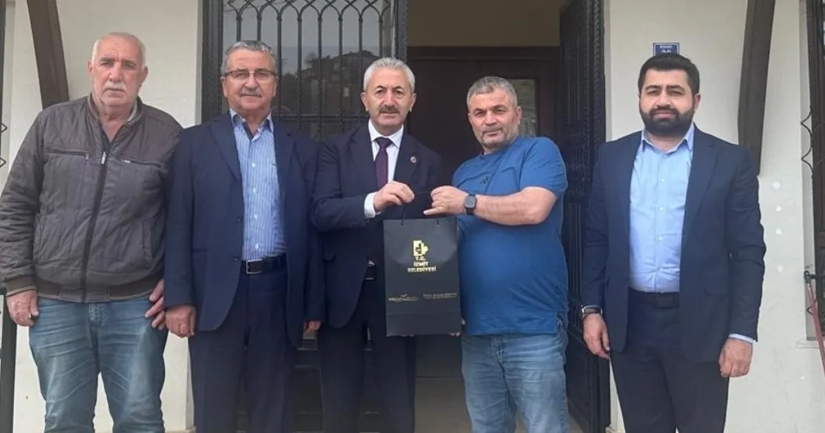 Kocaeli İzmit'te muhtarlara ziyaret - Gündem Haberleri