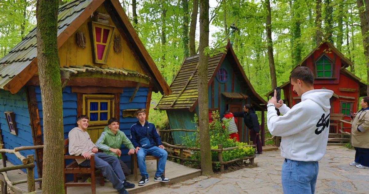 İskeçeli gençler, dostluk maçı öncesi oksijen depoladı
