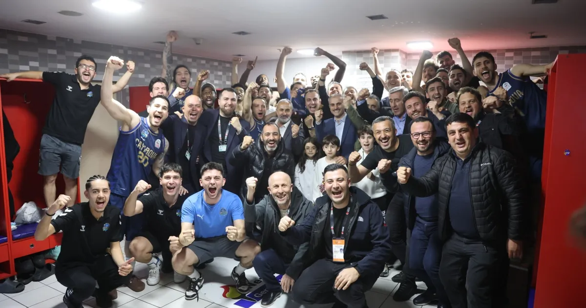 Türkiye Basketbol Ligi’nde şampiyon Çayırova Belediyesi! - Spor Haberleri