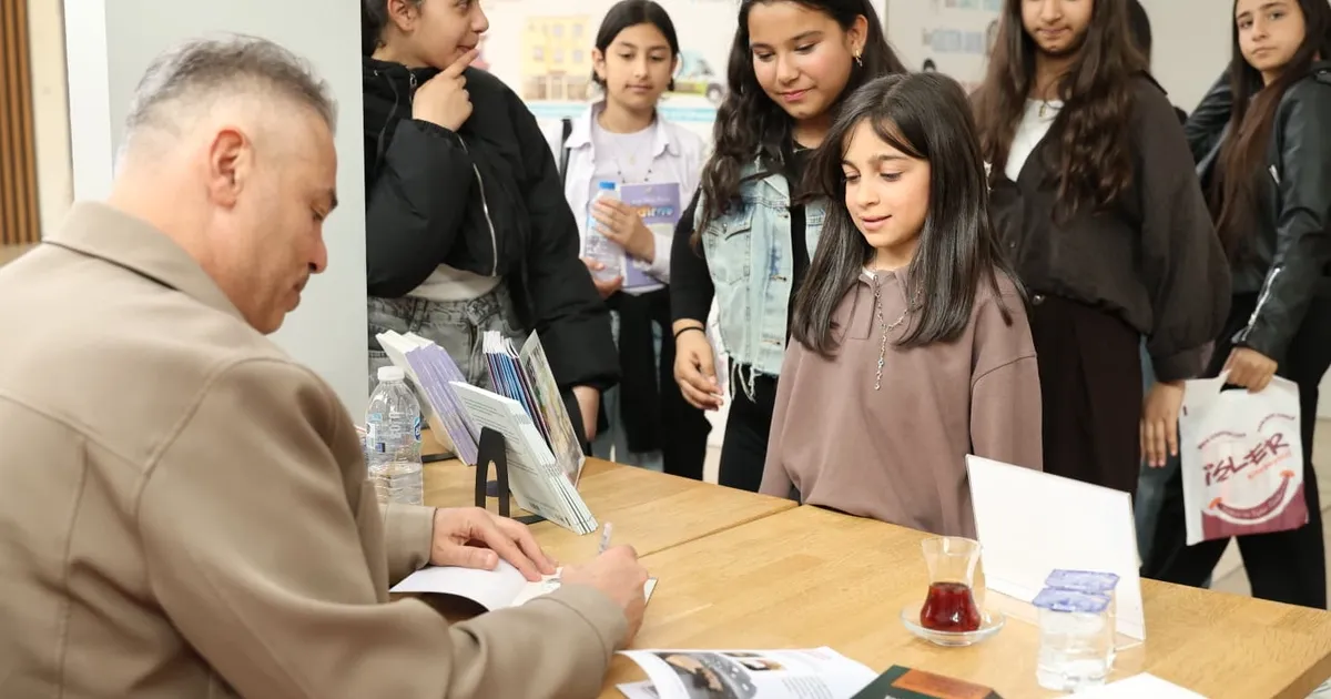 Osmangazi Belediyesi çocukları Yazar Özgülgün ile buluşturdu - Eğitim Haberleri