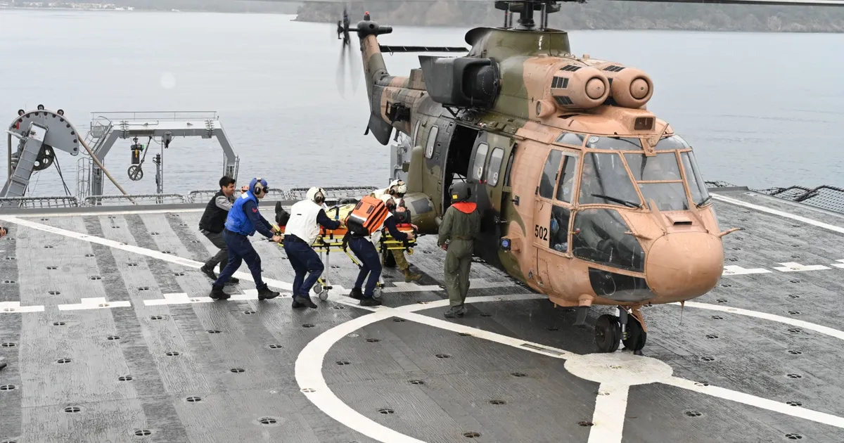 Aksaz’da nefes kesen tatbikat... Denizaltı kurtarma senaryosu gerçeği aratmıyor