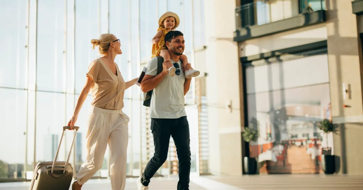 İlk yurt dışı seyahati için rehber... Vizesiz rotalar, Schengen ve tur seçenekleri