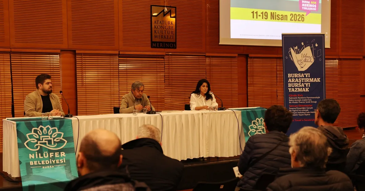 Bursa’nın tarihi katmanları ve mahalle kültürü Bursa Kitap Fuarı’nda konuşuldu