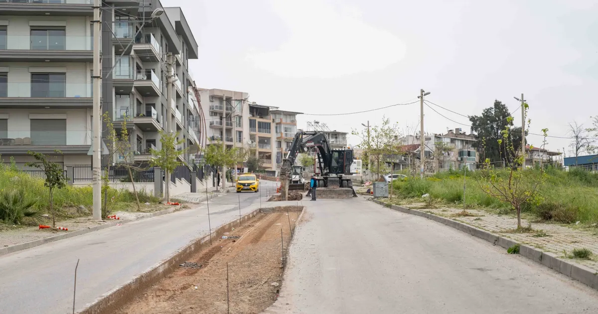 İzmir Bornova'da düzensiz parka son, güvenli ulaşıma yeni adım