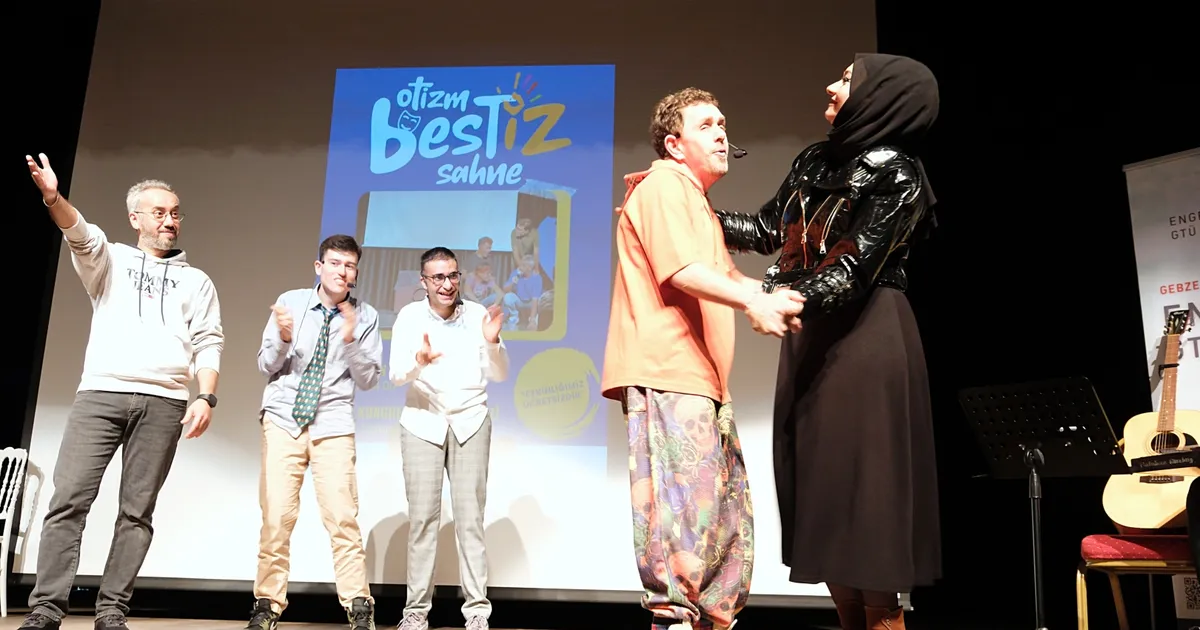 GTÜ’de “Otizm Bestiz Sahne” gösterisi
