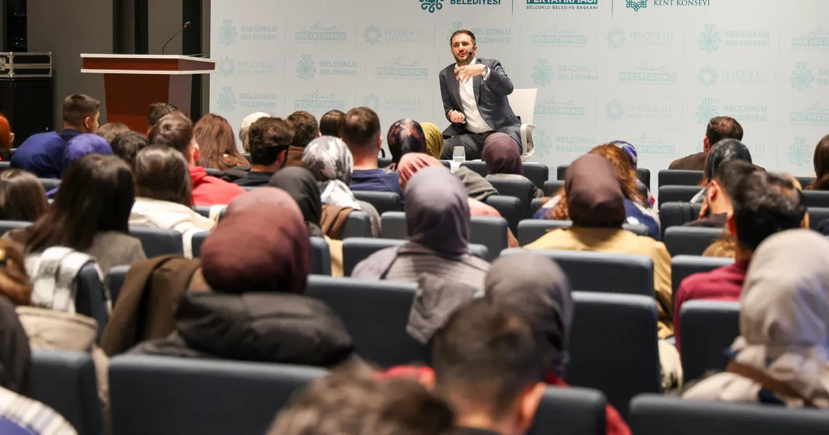 Konya Selçuklu'da Balkan Gençlik Akademisi başladı