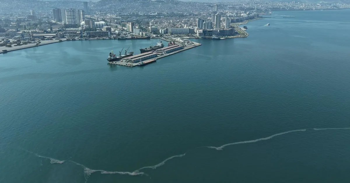 İzmir Körfezi göz göre göre kirletiliyor! 12. kirlilik tespiti!