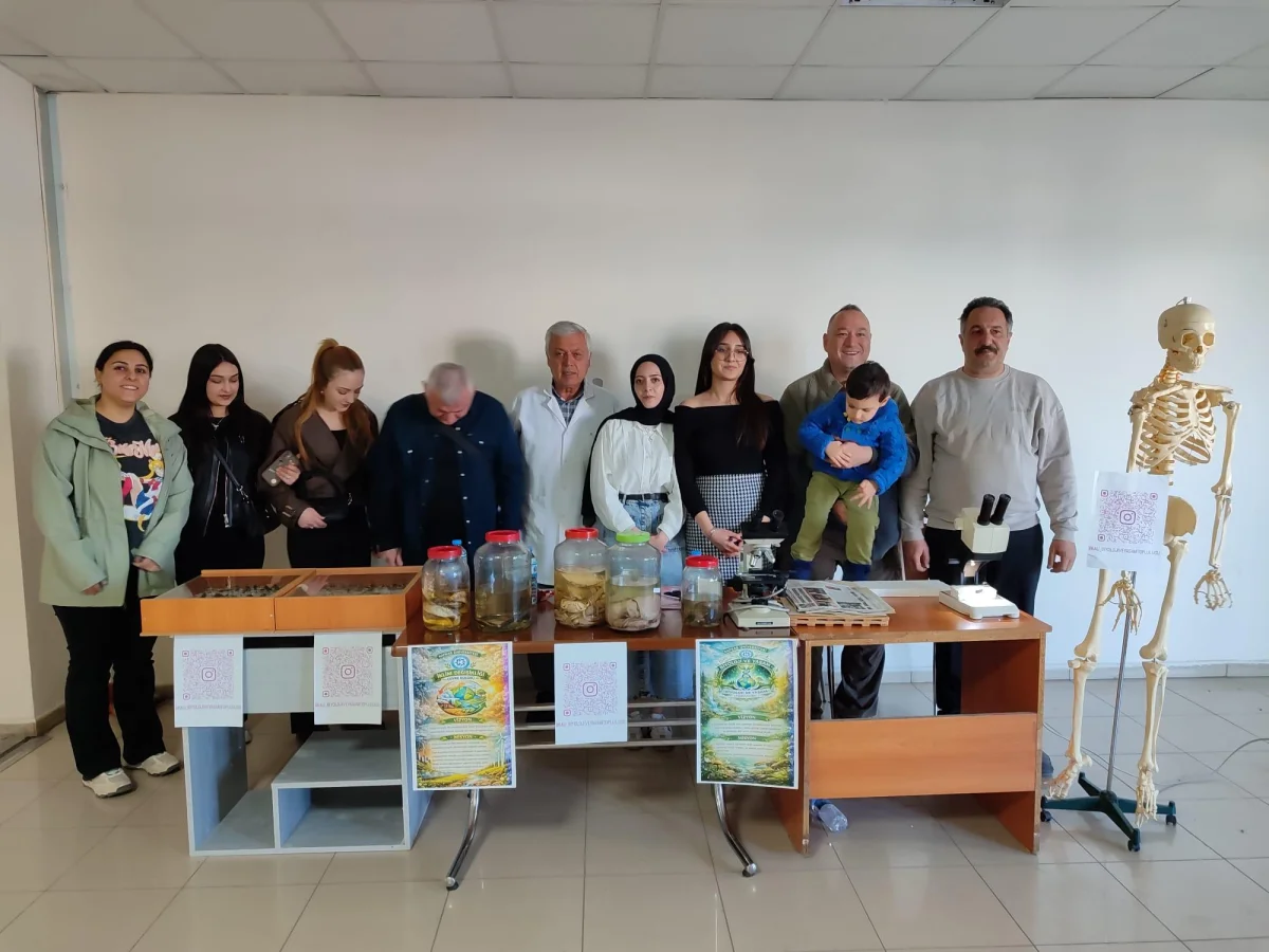 Kafkas Üniversitesi’nde “Kars Yöresi Canlıları” sergisi yoğun ilgi gördü - Gündem Haberleri