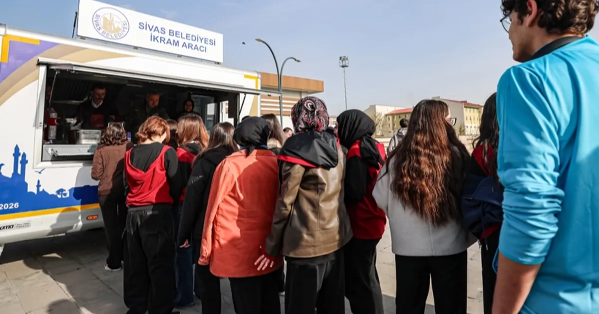 Sivas'tan öğrencilere beslenme desteği