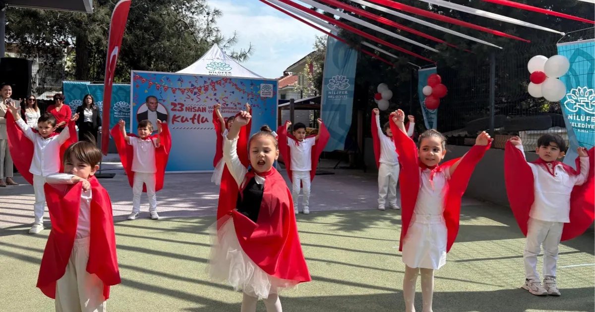 Bursa Nilüfer kreşlerinde 23 Nisan neşesi