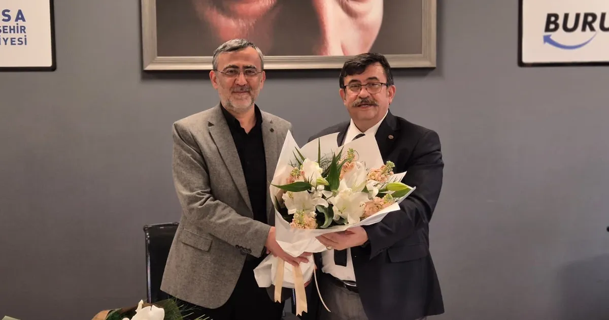 BURULAŞ’ta Fahrettin Beşli görevi devretti