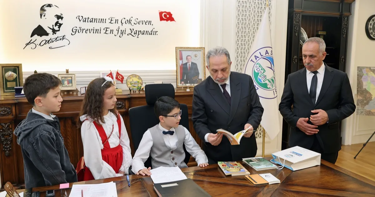 Kayseri Talas'ta küçük başkandan büyük mesajlar - Gündem Haberleri