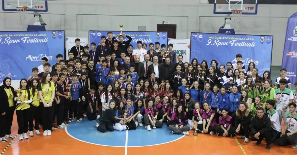 Bursa İnegöl'de puanlı atletizmde kupalar sahiplerini buldu