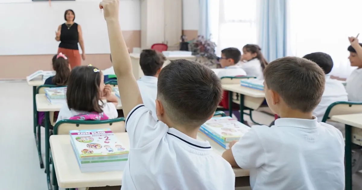 MEB velileri uyardı... Özel okullarda karekod zorunluluğu