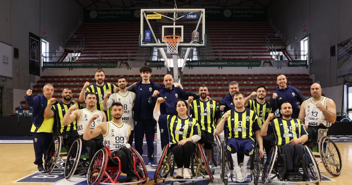 Bakan Bak’tan Fenerbahçe’ye tebrik
