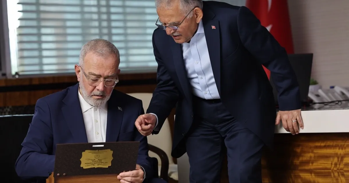 Memduh Büyükkılıç'a anlamlı ziyaret