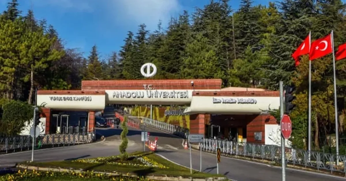 Anadolu Üniversitesi'nden lisansüstü eğitime yeni ayar