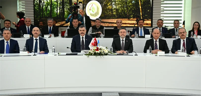 Orman Yangınlarında Riskli İllerin Valileri Toplandı