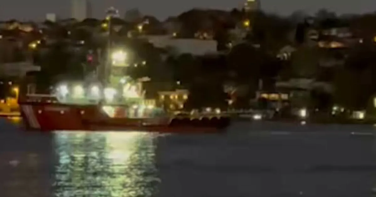 Yeniköy açıklarında karaya oturan “KAPPA” kurtarıldı