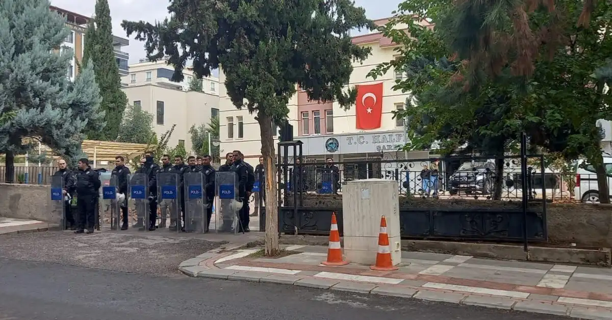 Şanlıurfa’da Halfeti Belediyesi soruşturması: 29 kişi tutuklandı