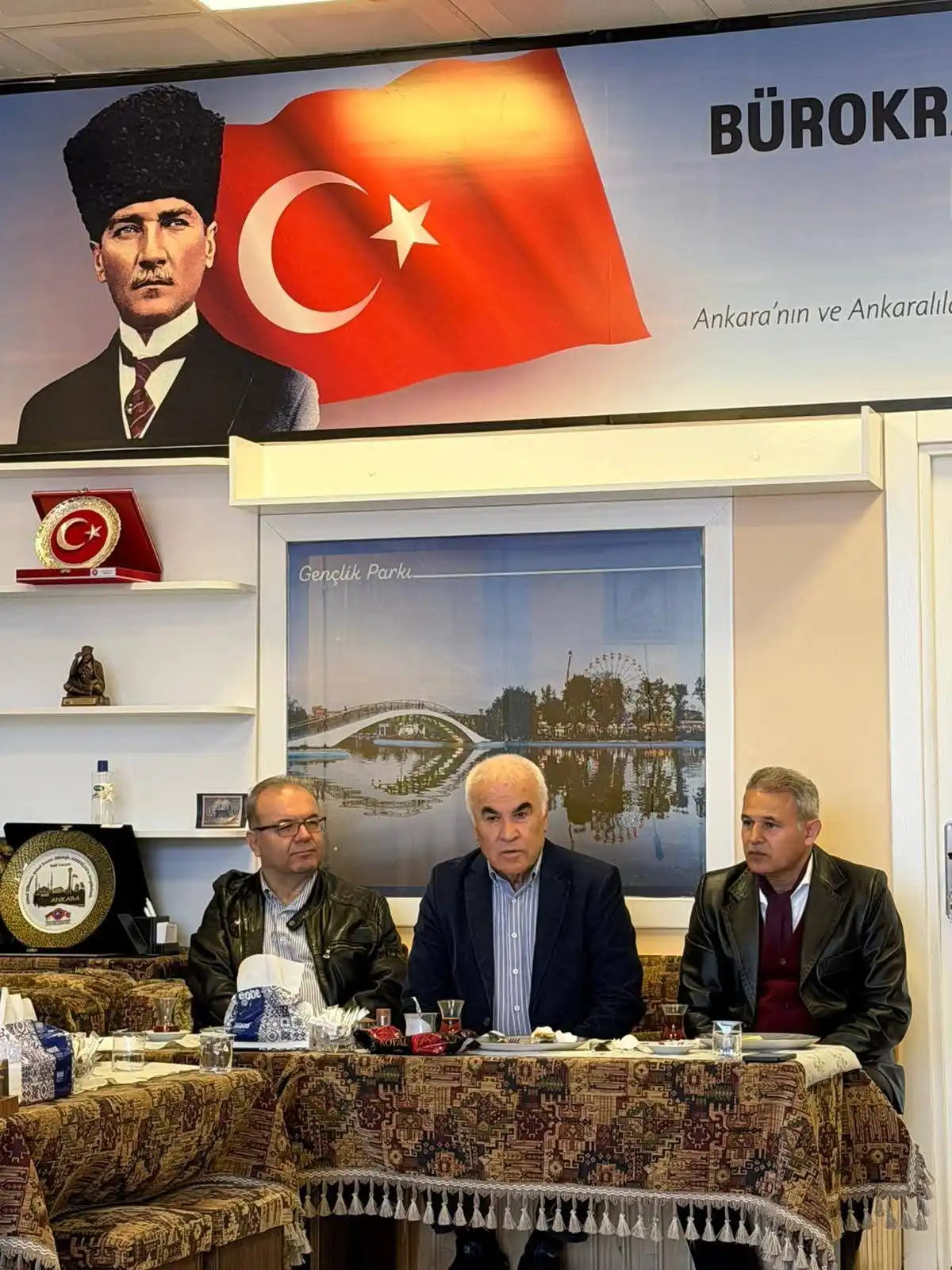 Ankara bürokrasisi ve akademi dünyası BADER’de buluştu - Gündem Haberleri