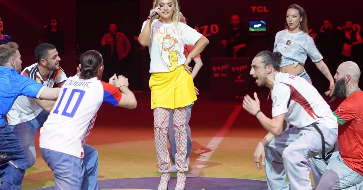 Golazo'da Demet Akalın rüzgârı