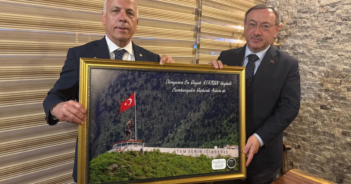 ÇAYKUR 19. mağazayı Hopa'ya açacak... Çayda hedef 'altın' kalite