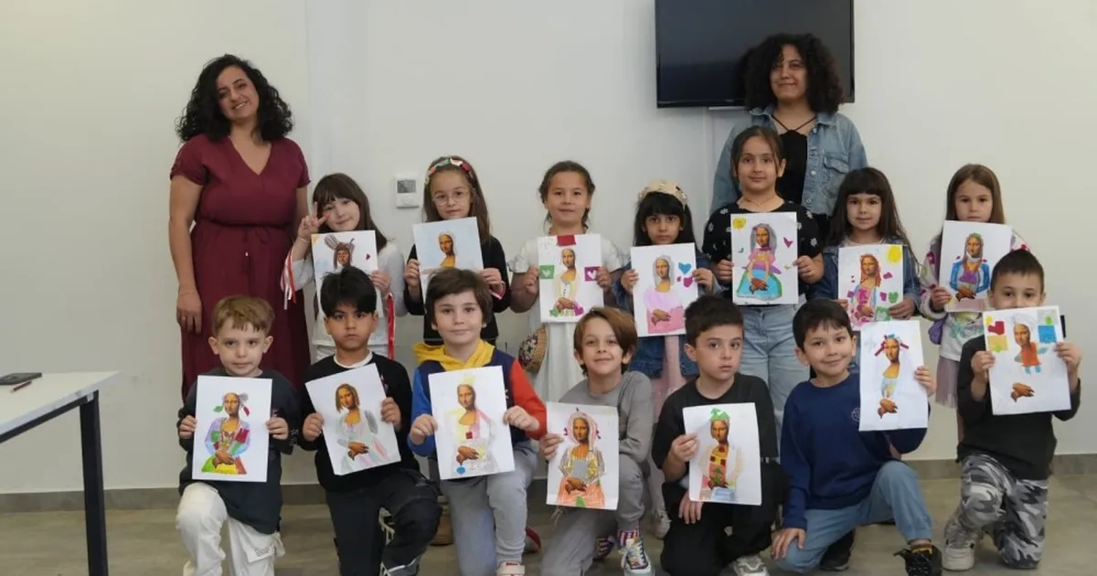 Eskişehir’de 'Çocuk Sanat Akademisi' açıldı