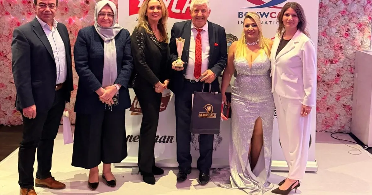 Bülent Türker’e Avrupa’nın Yıldızları'ndan onur ödülü