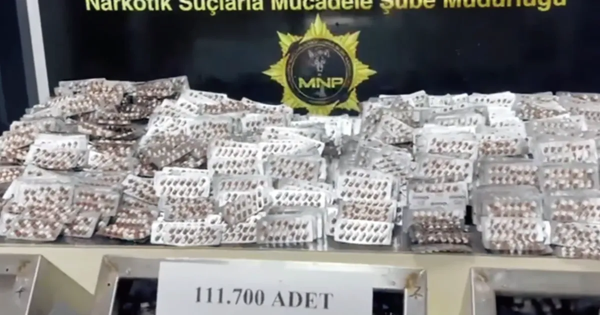 Mersin’de dev operasyon! 111 bin sentetik hap ele geçirildi